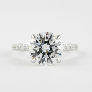 1.5 CT Round Shaped Moissanite Solitaire Engagement Ring