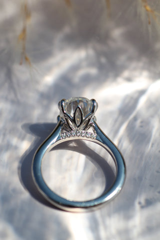 Bague de fiançailles avec solitaire en diamant ovale de 1,0 à 3,0 ct