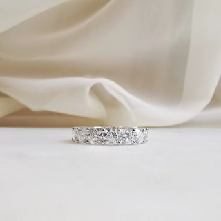 Alliance de mariage pleine éternité en moissanite de forme ronde de 5,20 ct