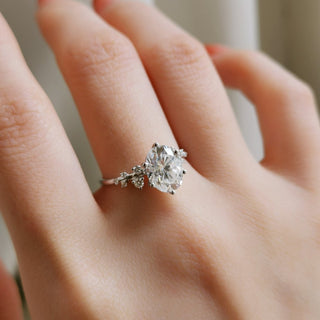 2.0 CT Round Shaped Moissanite Pave Setting Engagement Ring