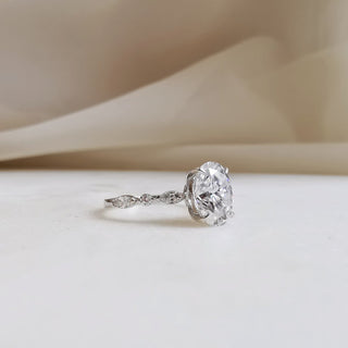 Bague de fiançailles solitaire en moissanite de forme ovale de 1,70 ct