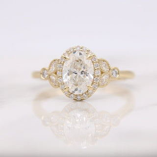 Bague de fiançailles avec diamant moissanite taille ovale de 1 ct 