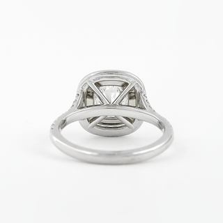 Bague de fiançailles avec double halo de diamants en moissanite coussin sertie cathédrale de 0,95 ct