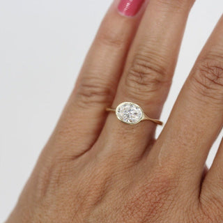 Bague de fiançailles avec diamant solitaire taille ovale de 1,50 ct de pureté VS1 de couleur F cultivé en laboratoire 