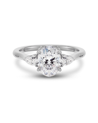 Bague de fiançailles à trois pierres avec diamants ovales CVD de 1,5 à 3,5 ct