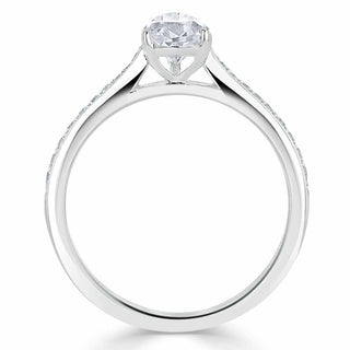 Bague de fiançailles solitaire taille poire de 0,75 ct avec sertissage pavé en canal