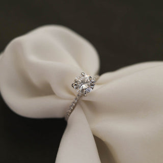 1.0 CT Round Pave Moissanite Diamond Engagement Ring - ELITE CARAT