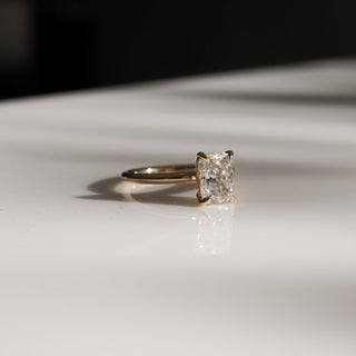 Bague de fiançailles solitaire en diamant CVD allongé de 1,5 à 3,0 ct