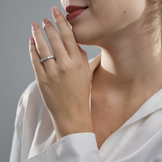 Alliance de mariage en or blanc avec diamants synthétiques Princess F-VS2 