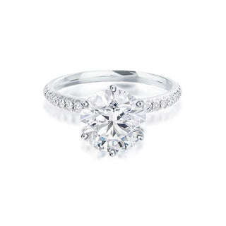 Bague de fiançailles de style pavé avec solitaire en moissanite de forme ronde de 2,20 ct