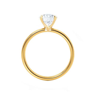 Bague de fiançailles de style solitaire en moissanite de forme ovale de 1,50 ct