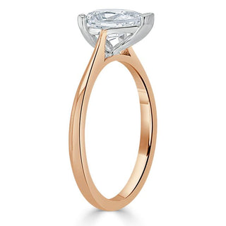 Bague de fiançailles solitaire en moissanite en forme de poire de 0,75 ct