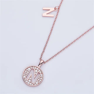 Collier avec diamants et moissanite en forme de lettre « N » pour femme