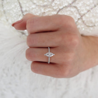 Bague de fiançailles en forme de marquise avec solitaire en moissanite de 1,0 ct style pavé