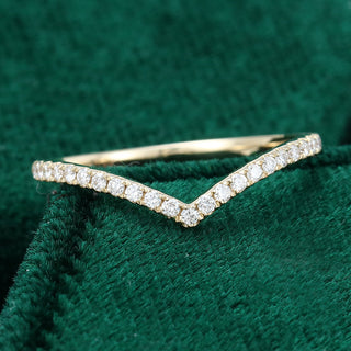 0.13 CT Round Moissanite Curved Wedding Band