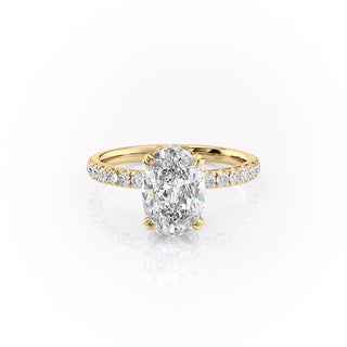 2.10 CT Oval Shaped Moissanite Solitaire Engagement Ring