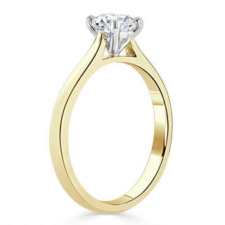 Bague de fiançailles solitaire en moissanite en forme de coussin de 1,0 ct