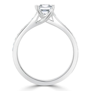 Bague de fiançailles solitaire en moissanite de forme princesse de 1,0 ct