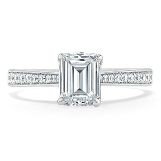 Bague de fiançailles en moissanite solitaire taille émeraude de 1,0 ct