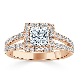 Bague de fiançailles en moissanite taille princesse 1,0 ct avec monture à tige fendue et halo