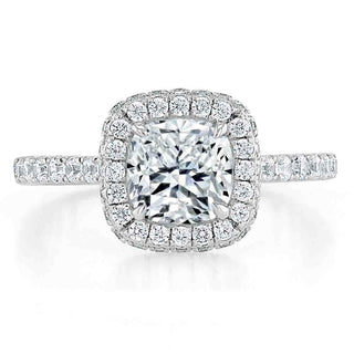 Bague de fiançailles en moissanite taille coussin 1,5 ct sertie d'un halo pavé