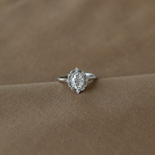 0.84CT Oval Solitaire Vintage Moissanite Diamond Engagement Ring