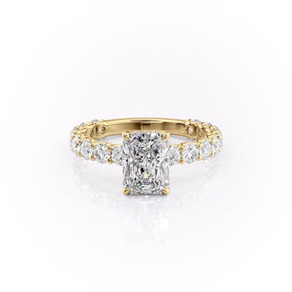 Bague de fiançailles en moissanite à taille radiante et sertie d'un solitaire pavé de 2,1 ct