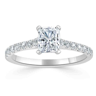 Bague de fiançailles solitaire en moissanite de forme radiante de 0,75 ct