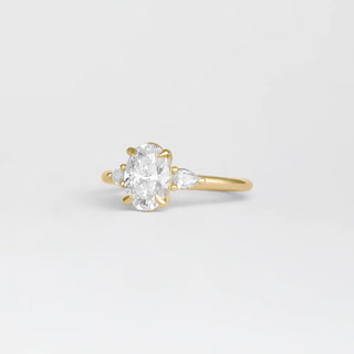 Bague de fiançailles avec diamants ovales CVD de 1,30 à 3,50 ct