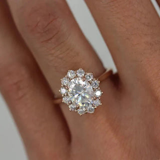 2.0CT Oval Floral Halo Moissanite Diamond Solitaire Engagement Ring