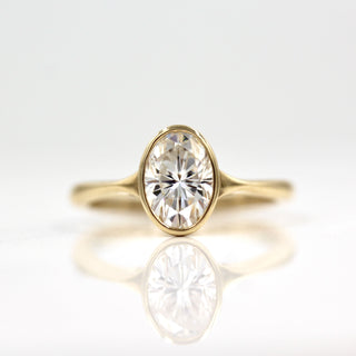 2.0 CT-3.75 CT Oval Bezel Solitaire Moissanite Engagement Ring