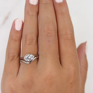 Bague de fiançailles avec solitaire en moissanite à taille ovale de 1,0 ct