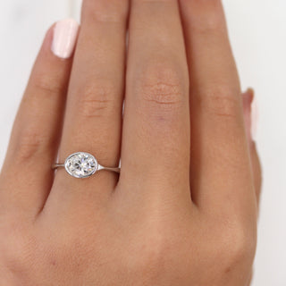 Bague de fiançailles solitaire en moissanite de forme ovale de 1,0 ct