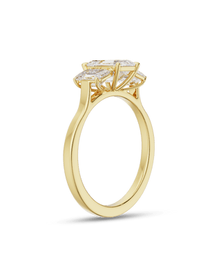 Bague de fiançailles à trois pierres avec diamants CVD taille émeraude de 1,5 à 3,5 ct