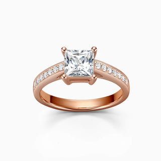 Bague de fiançailles en moissanite pavée taille princesse 1,0 ct 