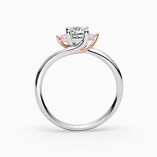 Bague de fiançailles à trois pierres en moissanite et diamants taille ronde de 1,0 ct 