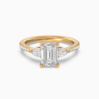 Bague de fiançailles à trois pierres en moissanite et diamant taille émeraude de 1,0 ct 