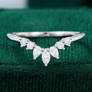 Alliance de mariage incurvée en moissanite ronde, poire et marquise de 0,27