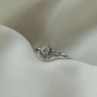 0.22 CT Round Cut Halo Moissanite Bridal Ring Set