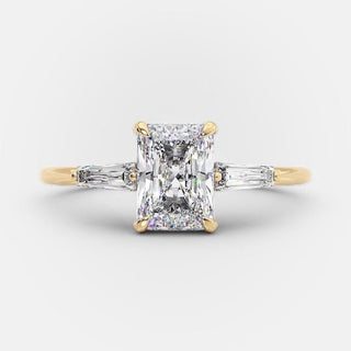 Bague de fiançailles en moissanite à trois pierres de style émeraude de 2,3 ct