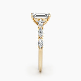 Anillo de compromiso con diamantes pavé de talla esmeralda de 1,71 ct con claridad E-VS