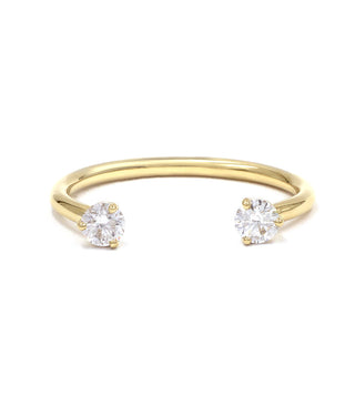 Alliance de mariage unique avec solitaire en moissanite à taille ronde de 0,20 ct 