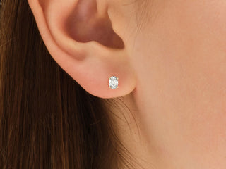 Oval Cut Moissanite Stud Diamond Earrings in Yellow Gold