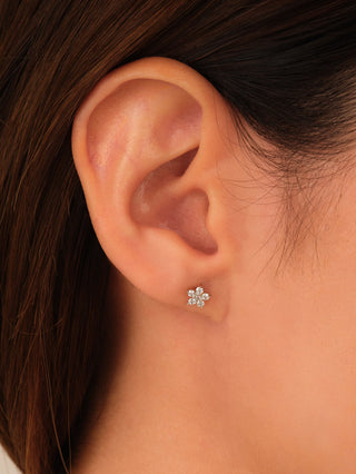 Boucles d'oreilles à tige en diamant et moissanite à coupe ronde pour femmes 