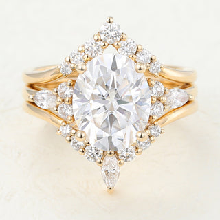 3.0 CT Oval Moissanite Cluster Bridal Ring Set