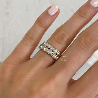 Alianza de boda de moissanita Asscher con diamantes engastados en bisel de 1,62 quilates