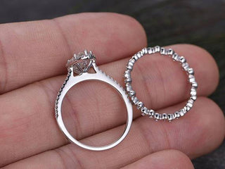 Juego de anillos nupciales con halo de moissanita en forma de marquesa de 1,0 quilates