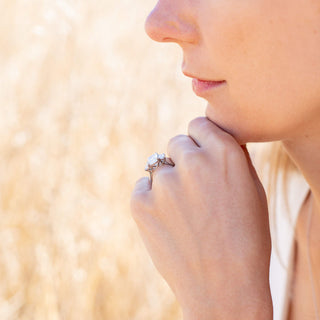 Bague de fiançailles à trois pierres avec diamants en moissanite taille émeraude de 2,0 ct 