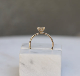 Bague de fiançailles avec diamant solitaire ovale CVD de 1,21 à 3,50 ct