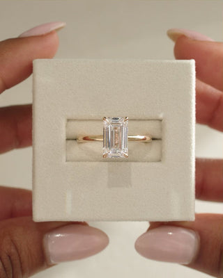 2.50CT-3.50CT Emerald Cut Moissanite Hidden Halo Diamond Engagement Ring